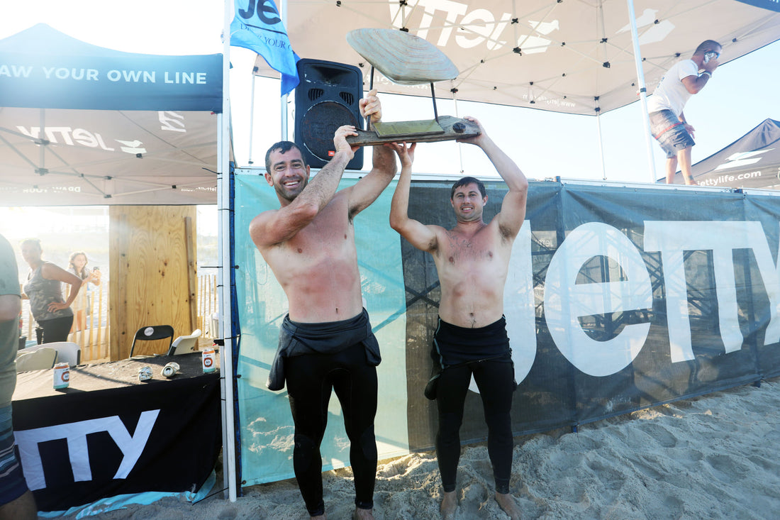 Weber & Machotka hoist the Clam!