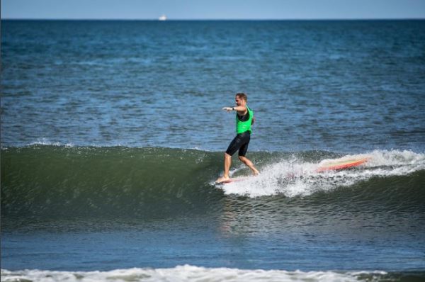 Contreras wins ALO Longboard Classic!