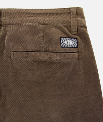 Tiefe Cordhose – Braun